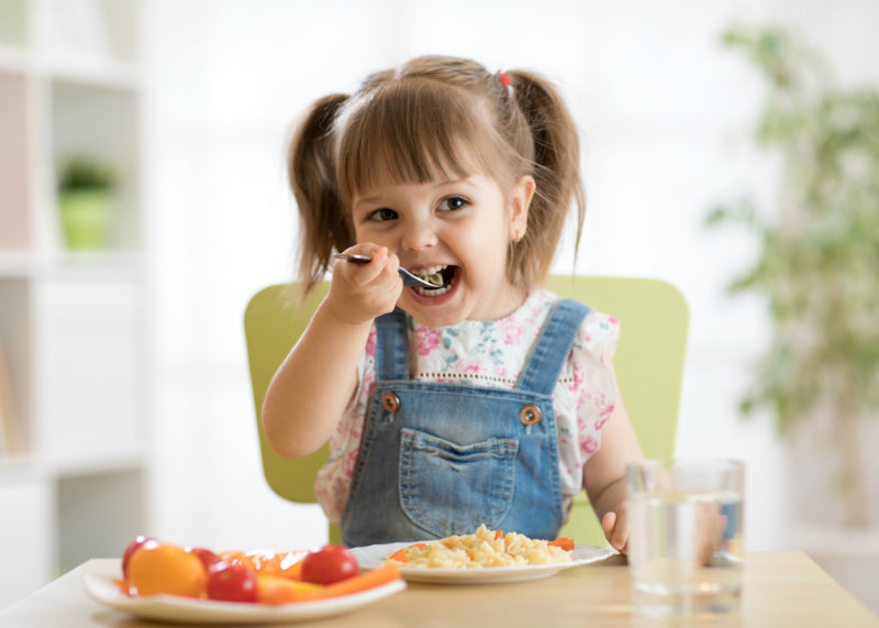 Gesunde Mittagessen fuer Kinder