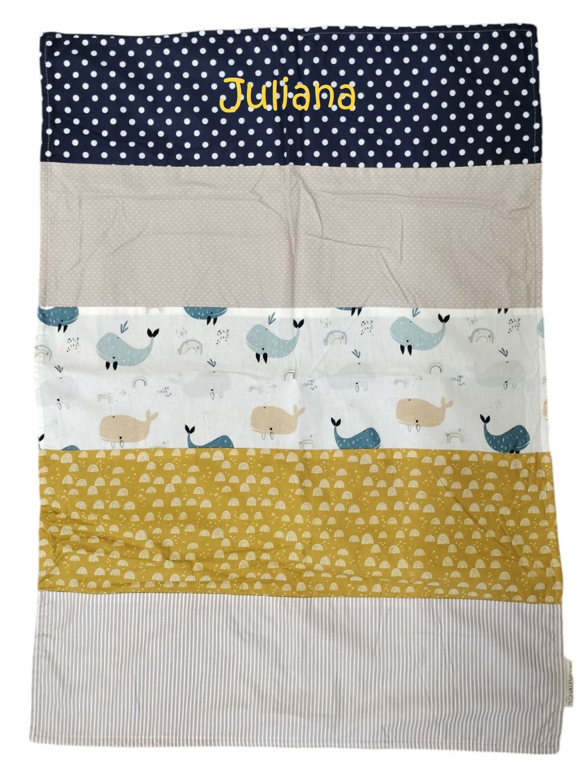 Couverture bébé et couverture câblée