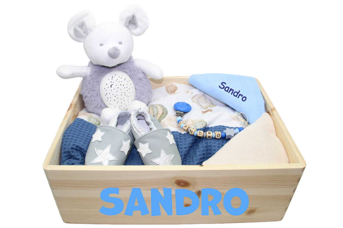 Personalisierte Geschenkkiste als Geburtsgeschenk in der Fabre blau