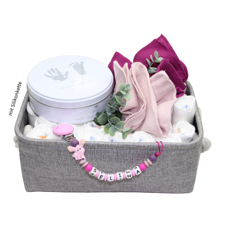 Geschenkkiste mit Windeln, einer Nuggikette und Abdruckset in rosa