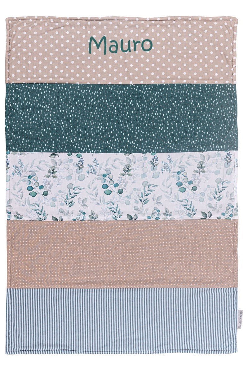 Couverture bébé et eucalyptus plafond câlin